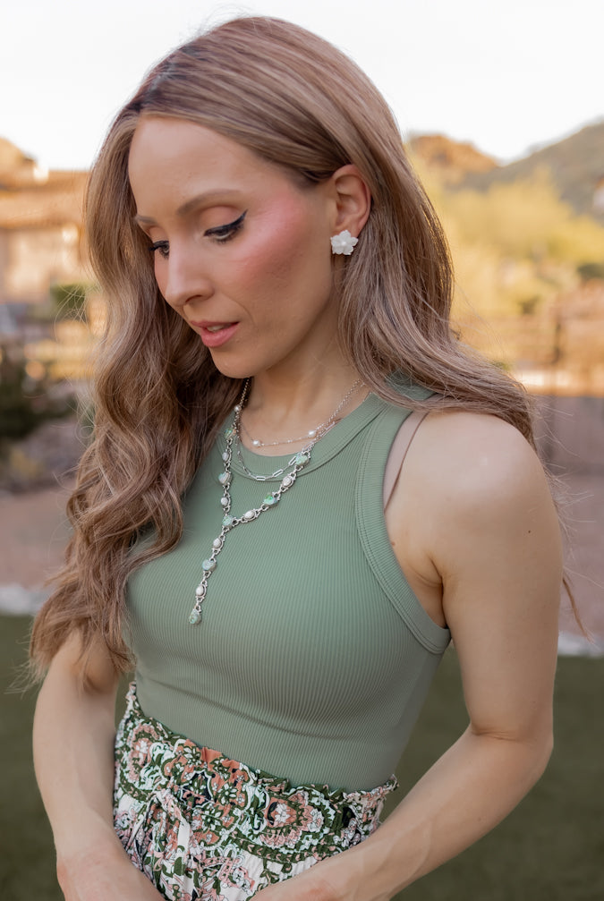 White Shell Flora Stud Earrings-Earrings-Krush Kandy, Women's Online Fashion Boutique Located in Phoenix, Arizona (Scottsdale Area)