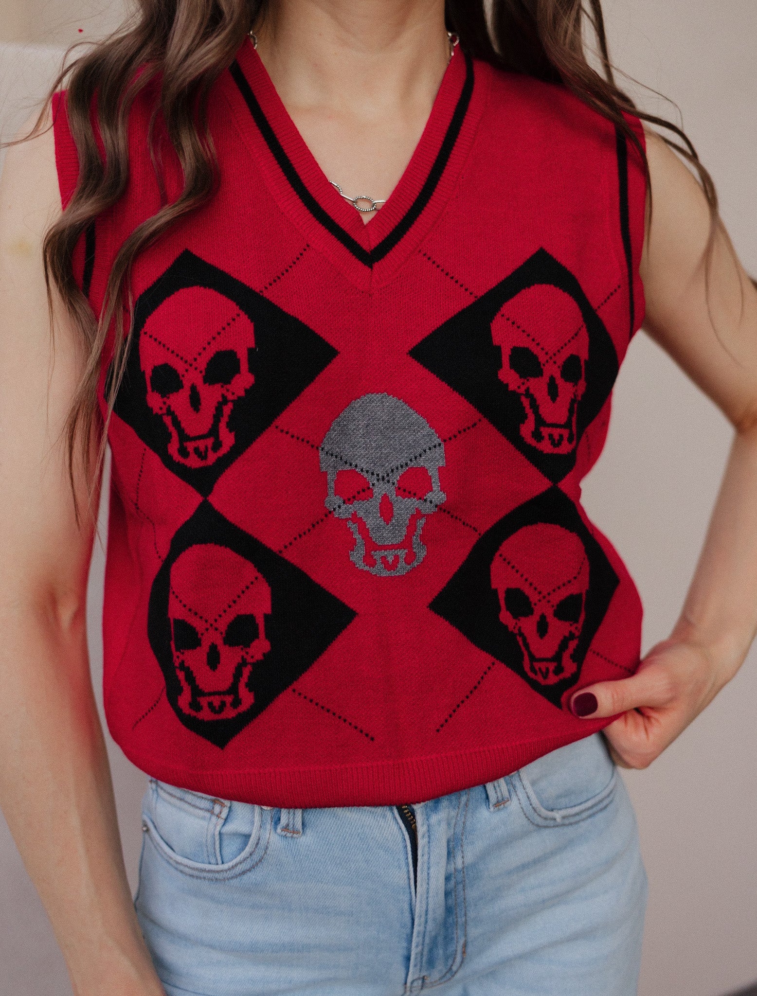 Skull Contrast V-Neck Sweater Vest-Tops-Krush Kandy, Women's Online Fashion Boutique Located in Phoenix, Arizona (Scottsdale Area)