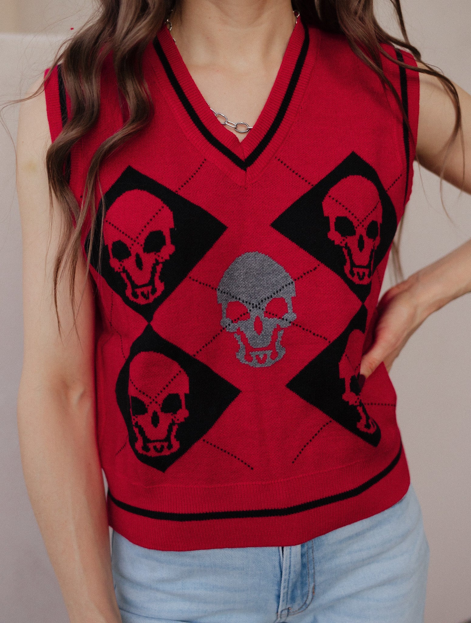 Skull Contrast V-Neck Sweater Vest-Tops-Krush Kandy, Women's Online Fashion Boutique Located in Phoenix, Arizona (Scottsdale Area)