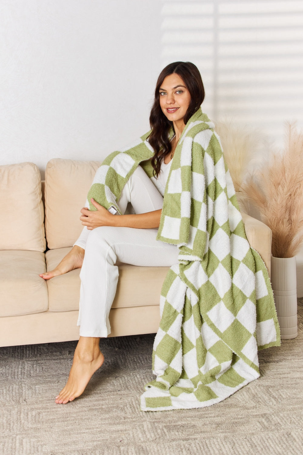 Cuddley Checkered Decorative Throw Blanket-Krush Kandy, Women's Online Fashion Boutique Located in Phoenix, Arizona (Scottsdale Area)