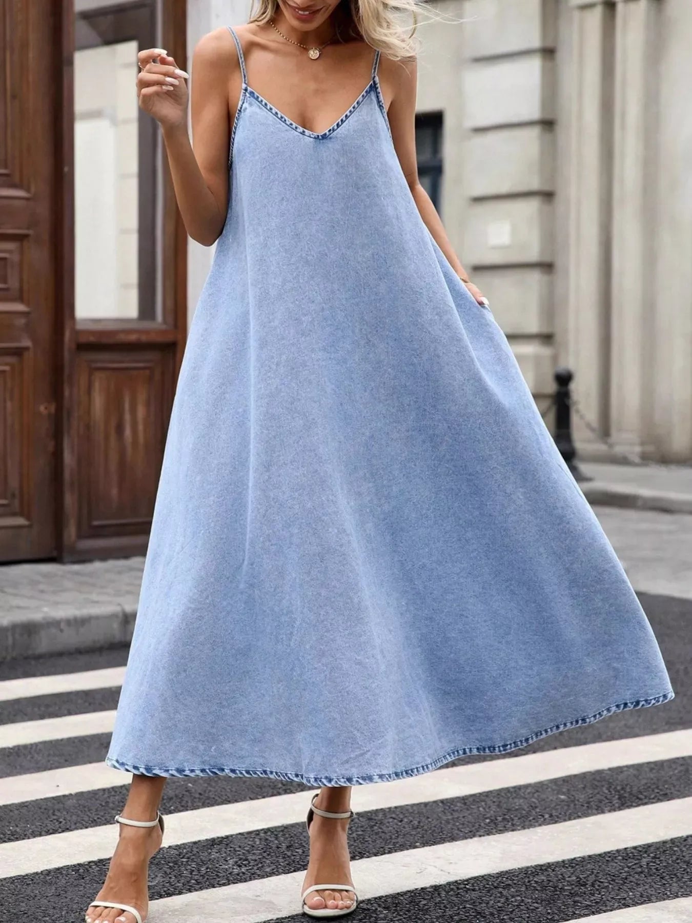 V-Neck Denim Cami Dress Light / L