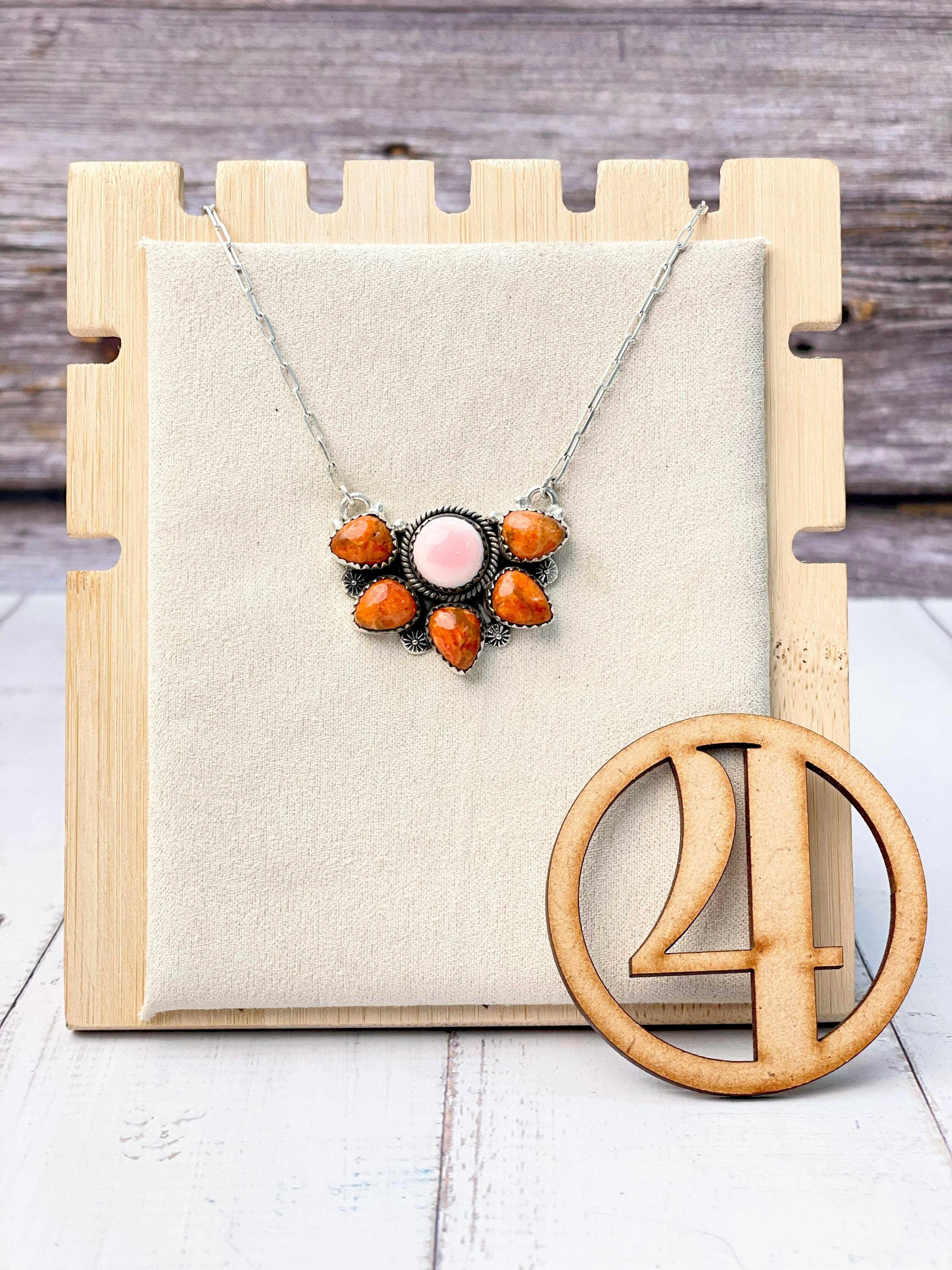 Half Queen Conch Flower Chain Pendants-Necklaces-Krush Kandy, Women's Online Fashion Boutique Located in Phoenix, Arizona (Scottsdale Area)