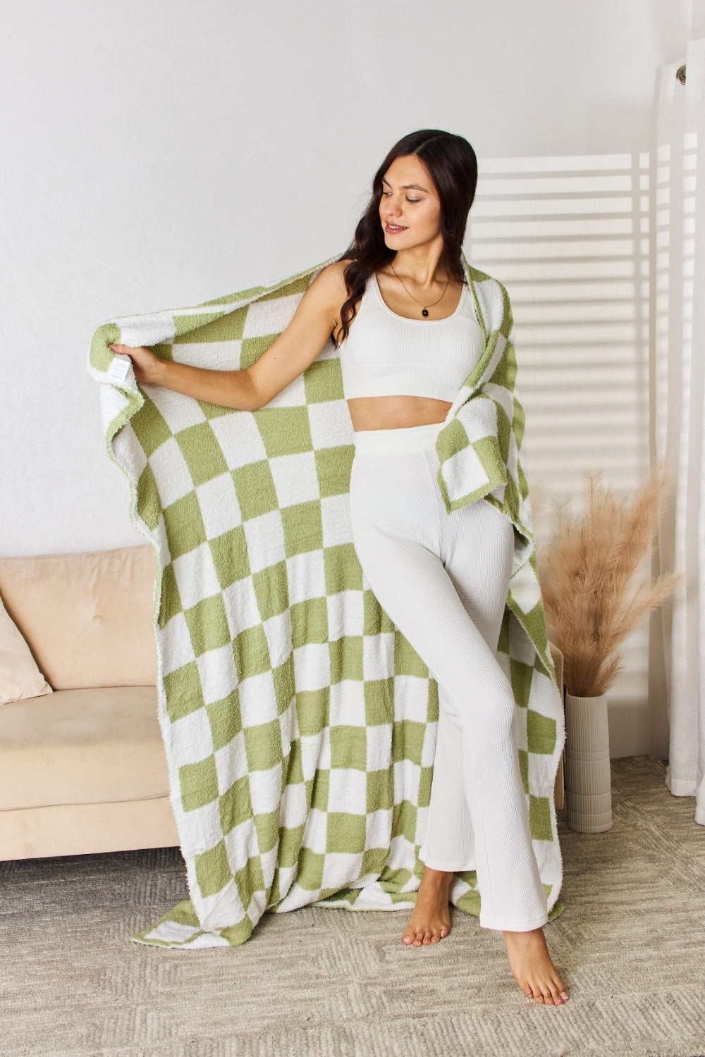 Cuddley Checkered Decorative Throw Blanket-Krush Kandy, Women's Online Fashion Boutique Located in Phoenix, Arizona (Scottsdale Area)