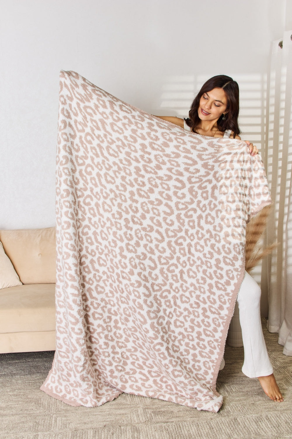 Cuddley Leopard Decorative Throw Blanket-Blankets-Krush Kandy, Women's Online Fashion Boutique Located in Phoenix, Arizona (Scottsdale Area)