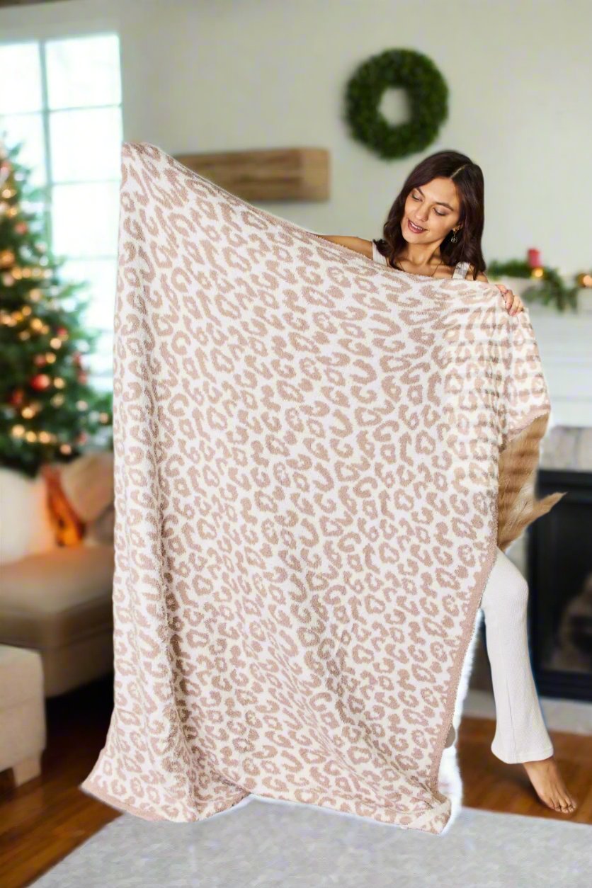 Cuddley Leopard Decorative Throw Blanket-Blankets-Krush Kandy, Women's Online Fashion Boutique Located in Phoenix, Arizona (Scottsdale Area)