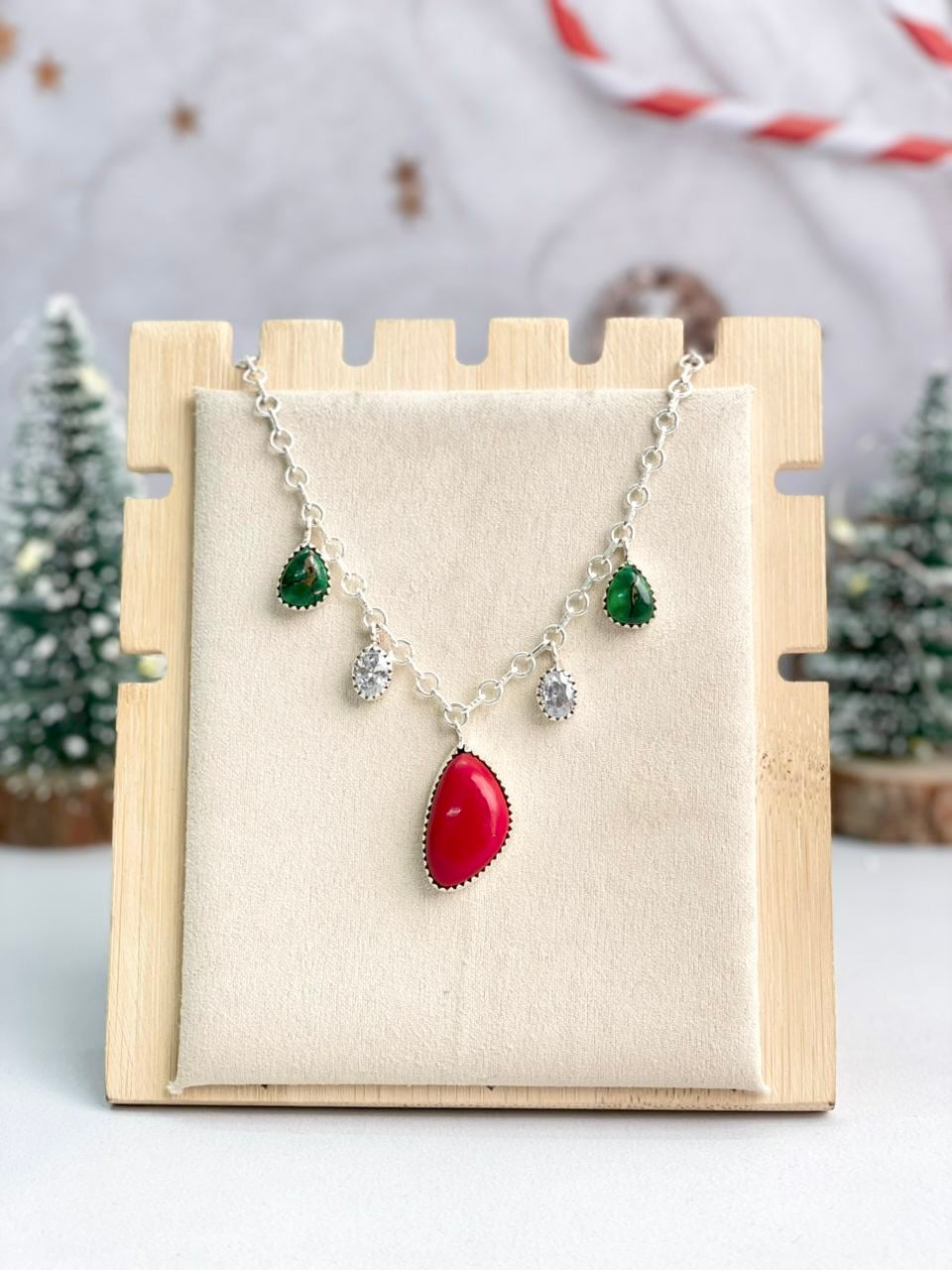 Simply Sweet Winter Holiday Necklace-Necklaces-Krush Kandy, Women's Online Fashion Boutique Located in Phoenix, Arizona (Scottsdale Area)