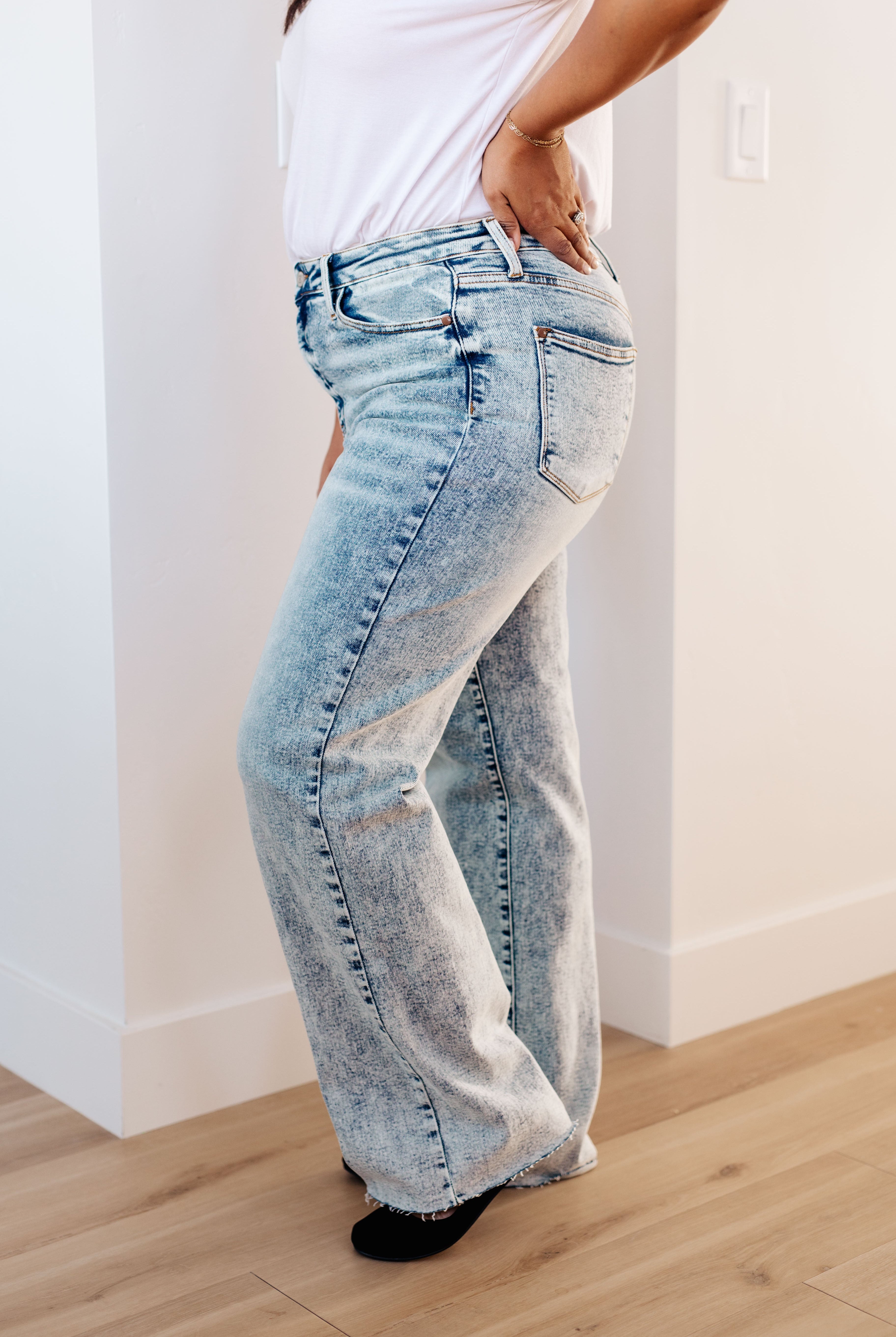 JUDY BLUE Dory High Waist Mineral Wash Raw Hem Wide Leg Jeans-Jeans-Krush Kandy, Women's Online Fashion Boutique Located in Phoenix, Arizona (Scottsdale Area)