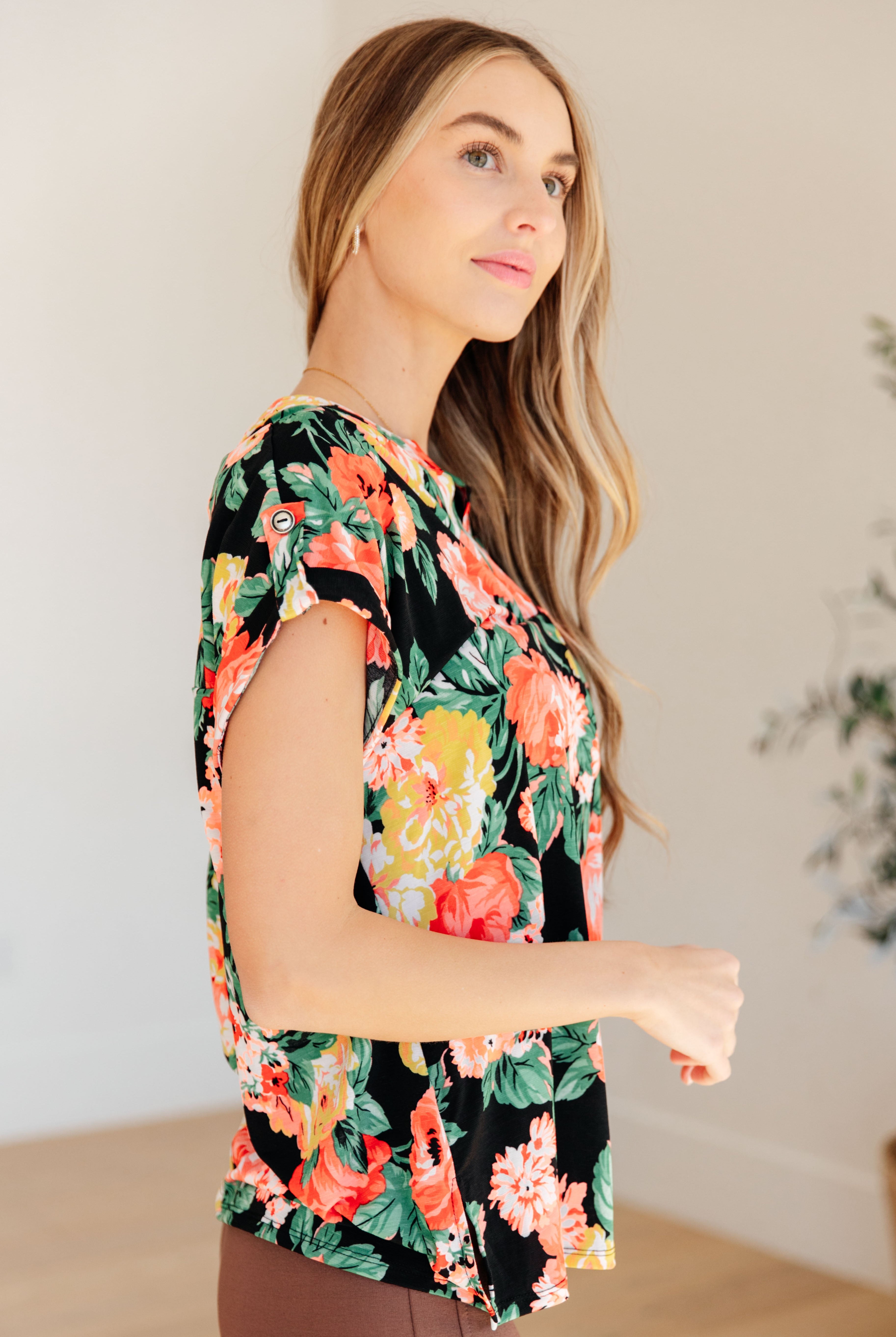 Lizzy Cap Sleeve Top in Black Garden Floral-Short Sleeve Tops-Krush Kandy, Women's Online Fashion Boutique Located in Phoenix, Arizona (Scottsdale Area)