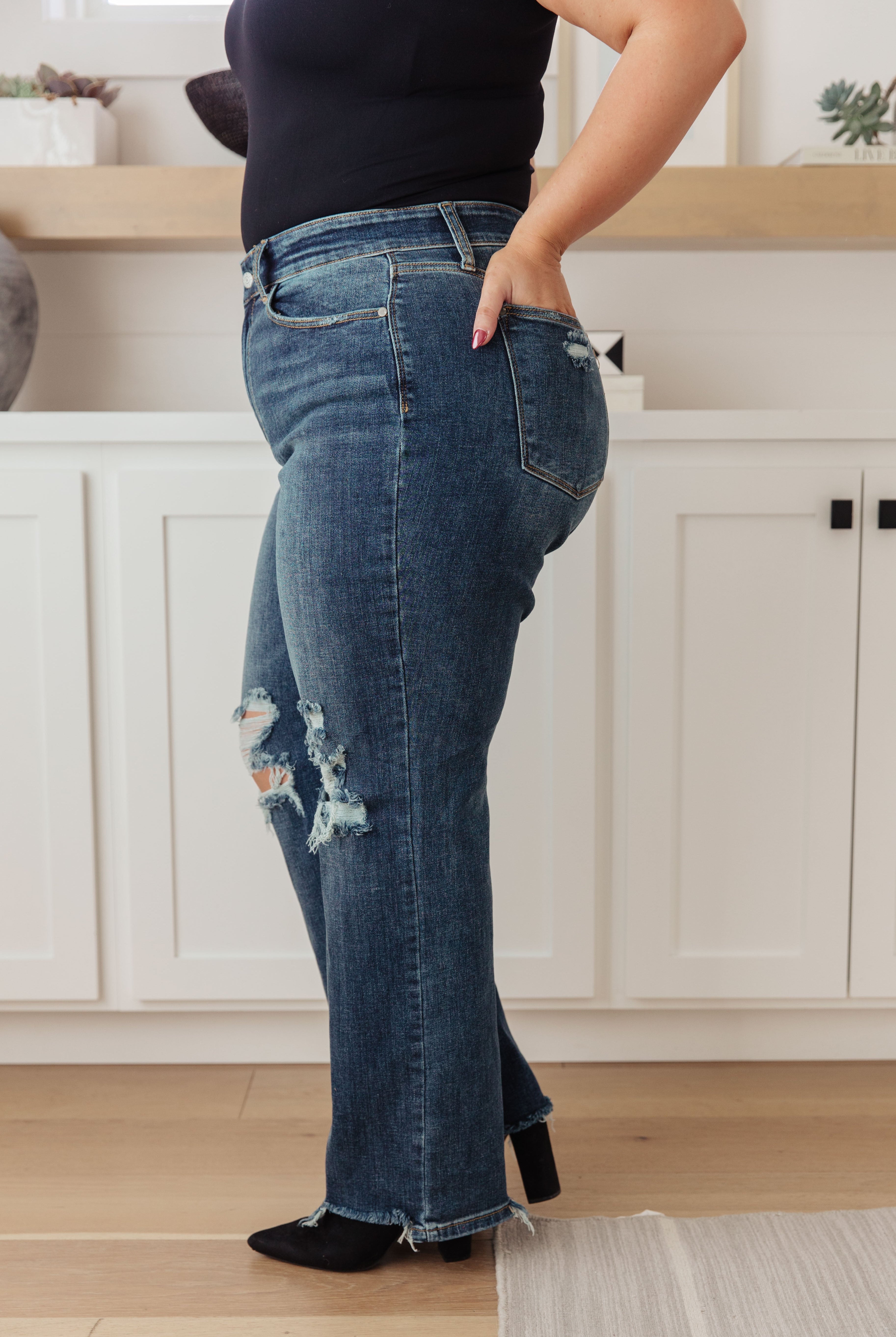 JUDY BLUE Rose High Rise 90's Straight Jeans in Dark Wash-Jeans-Krush Kandy, Women's Online Fashion Boutique Located in Phoenix, Arizona (Scottsdale Area)