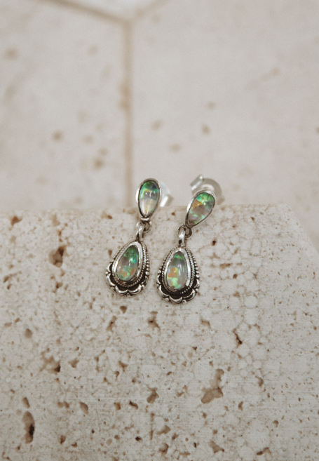 Aspens Dainty Dangle Earrings-Stud Earrings-Krush Kandy, Women's Online Fashion Boutique Located in Phoenix, Arizona (Scottsdale Area)