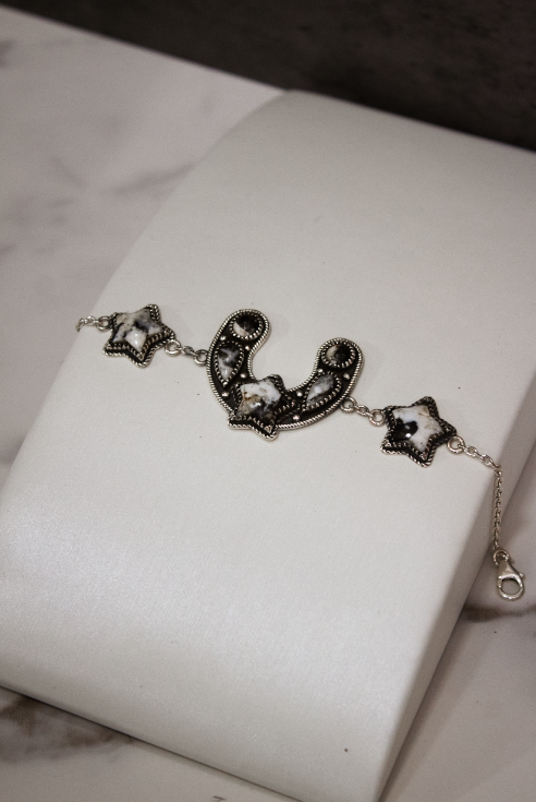 Ravens Ridge Horseshoe Bracelet-Chain Bracelets-Krush Kandy, Women's Online Fashion Boutique Located in Phoenix, Arizona (Scottsdale Area)