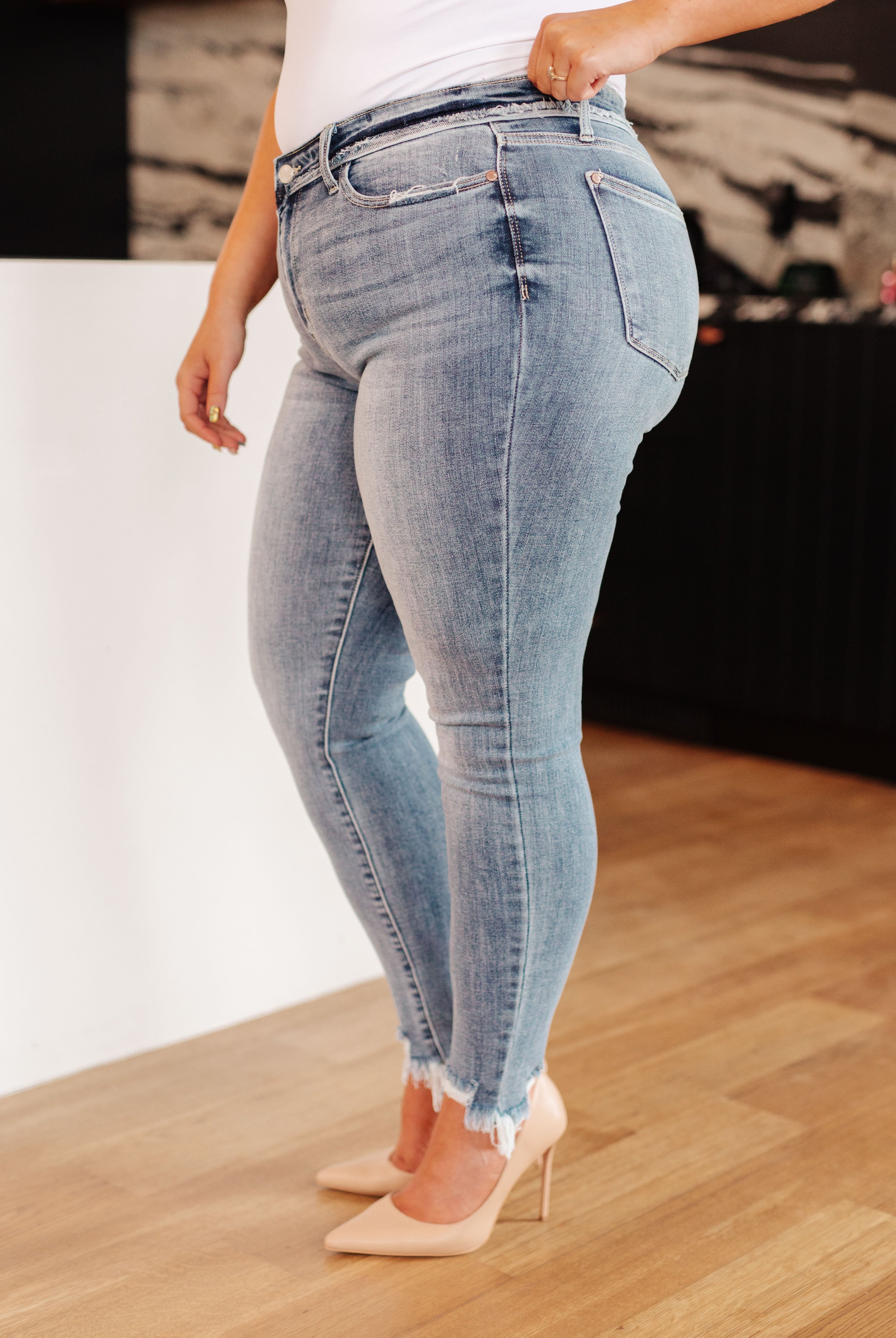 JUDY BLUE Sherry Mid Rise Release Waistband Detail Skinny-Jeans-Krush Kandy, Women's Online Fashion Boutique Located in Phoenix, Arizona (Scottsdale Area)