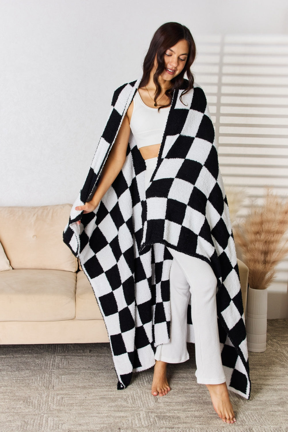 Cuddley Checkered Decorative Throw Blanket-Krush Kandy, Women's Online Fashion Boutique Located in Phoenix, Arizona (Scottsdale Area)