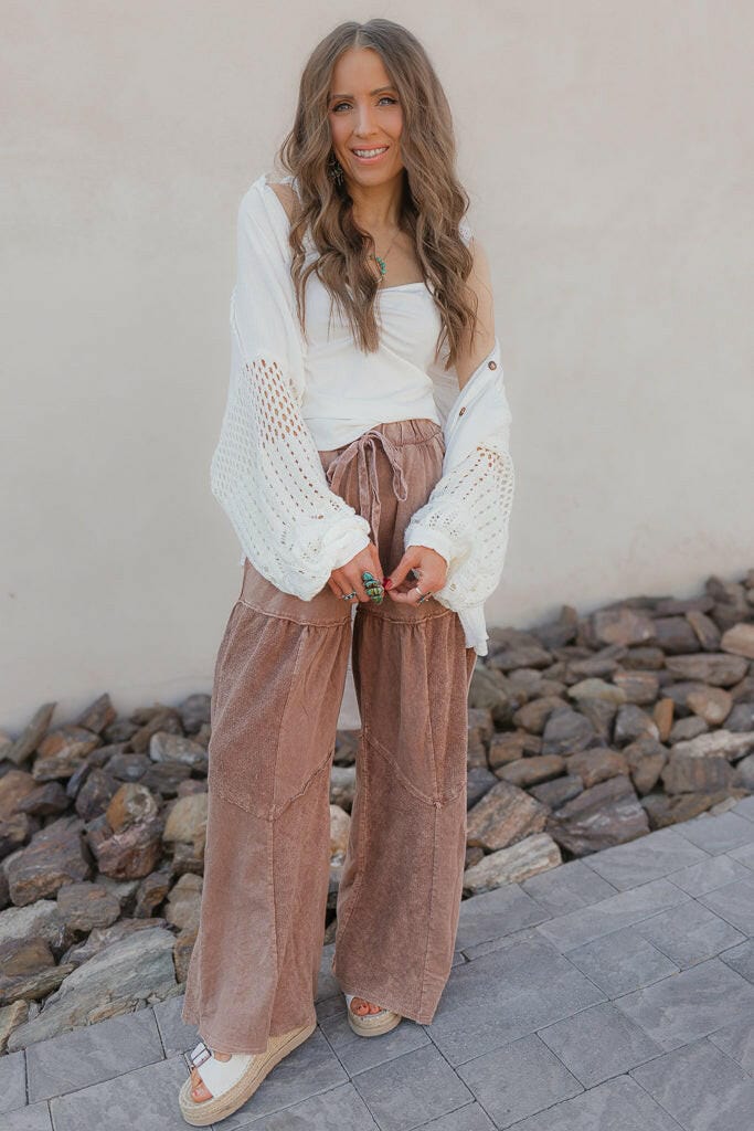 Mineral Wash Wide-Leg Pants in Espresso