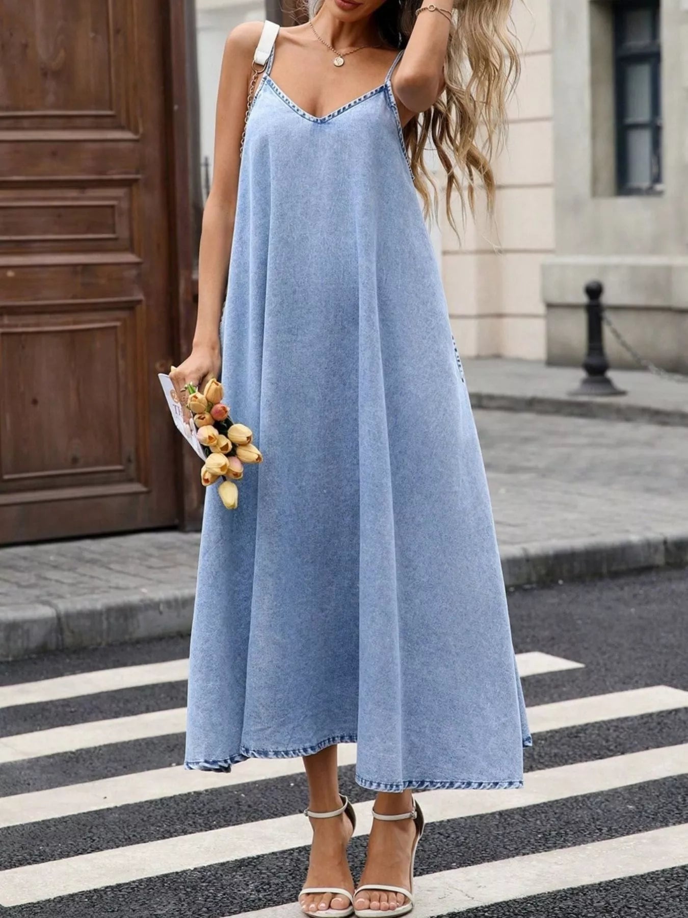 V-Neck Denim Cami Dress Light / L