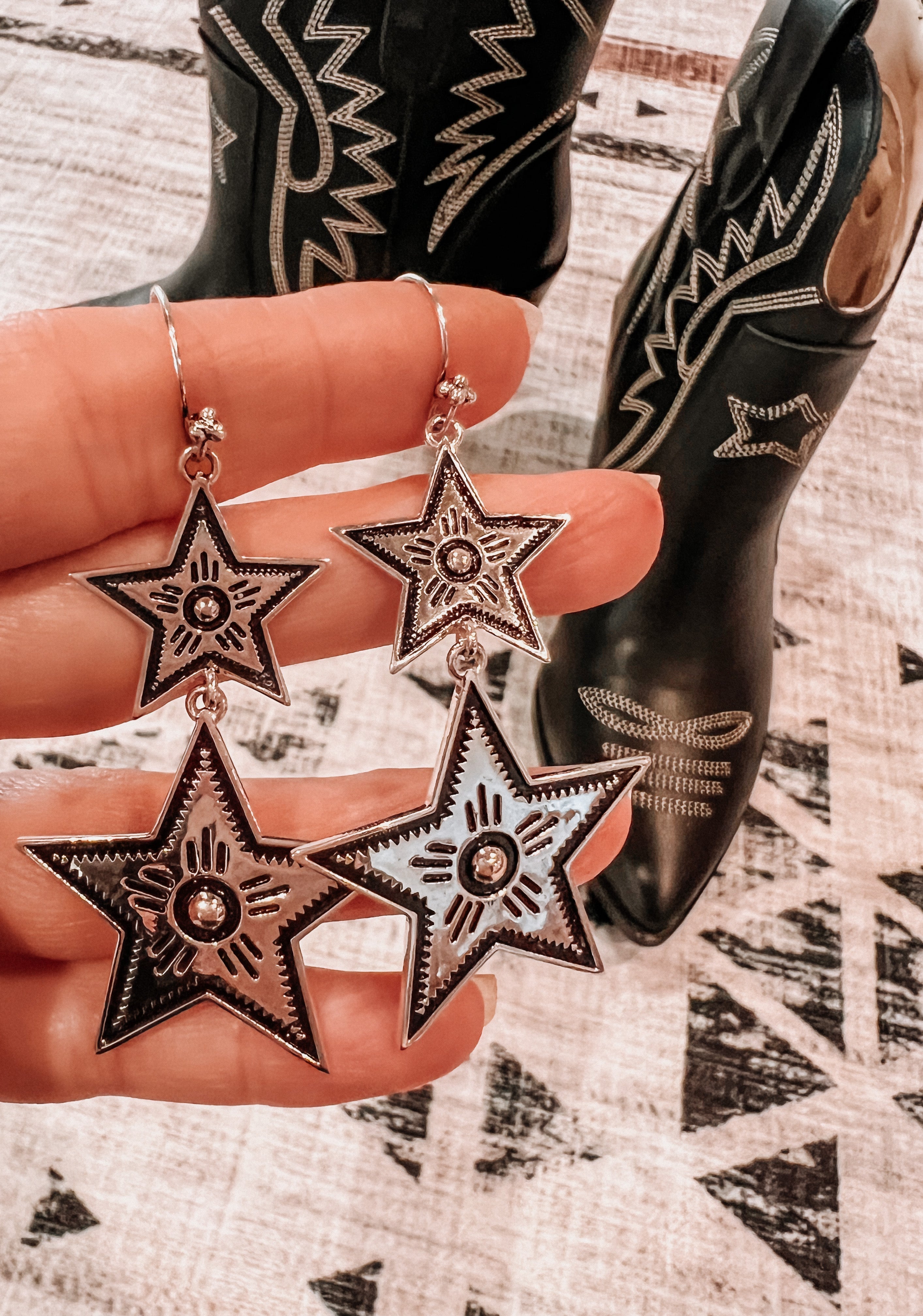 Kristyn's Western Star Chic Earrings-Krush Kandy, Women's Online Fashion Boutique Located in Phoenix, Arizona (Scottsdale Area)