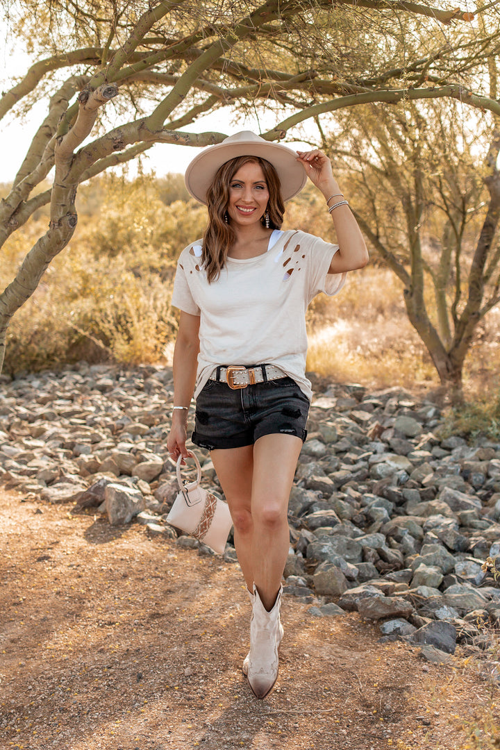 KANCAN Good Ones Frayed Hem Denim Shorts | PLUS/REG-Jeans-Krush Kandy, Women's Online Fashion Boutique Located in Phoenix, Arizona (Scottsdale Area)