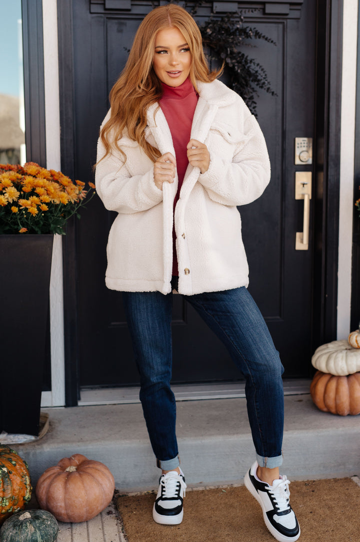 Shrouded in Sherpa Coat in White-Coats-Krush Kandy, Women's Online Fashion Boutique Located in Phoenix, Arizona (Scottsdale Area)