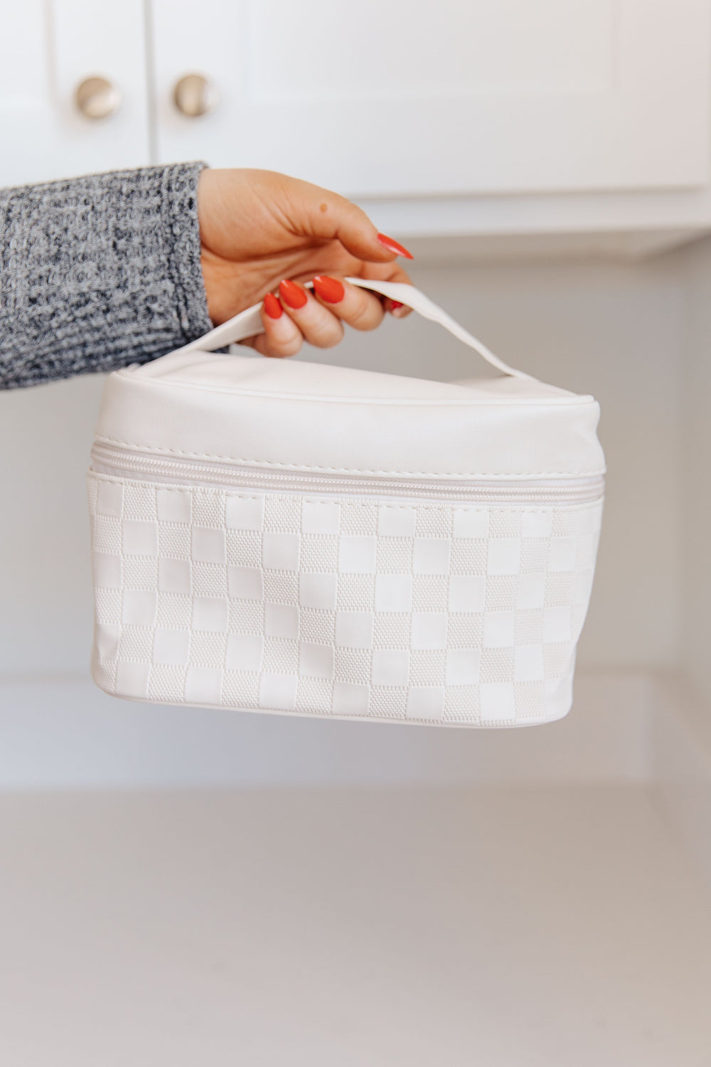 Subtly Checked Cosmetic Bags 3 Piece Set in Ivory-Purses & Bags-Krush Kandy, Women's Online Fashion Boutique Located in Phoenix, Arizona (Scottsdale Area)