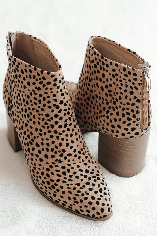 Chic Block Heel Bootie-Booties-Krush Kandy, Women's Online Fashion Boutique Located in Phoenix, Arizona (Scottsdale Area)